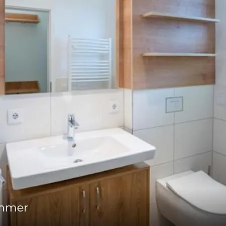 Haffhaus 1 In Garz Mit Blick Auf Haff